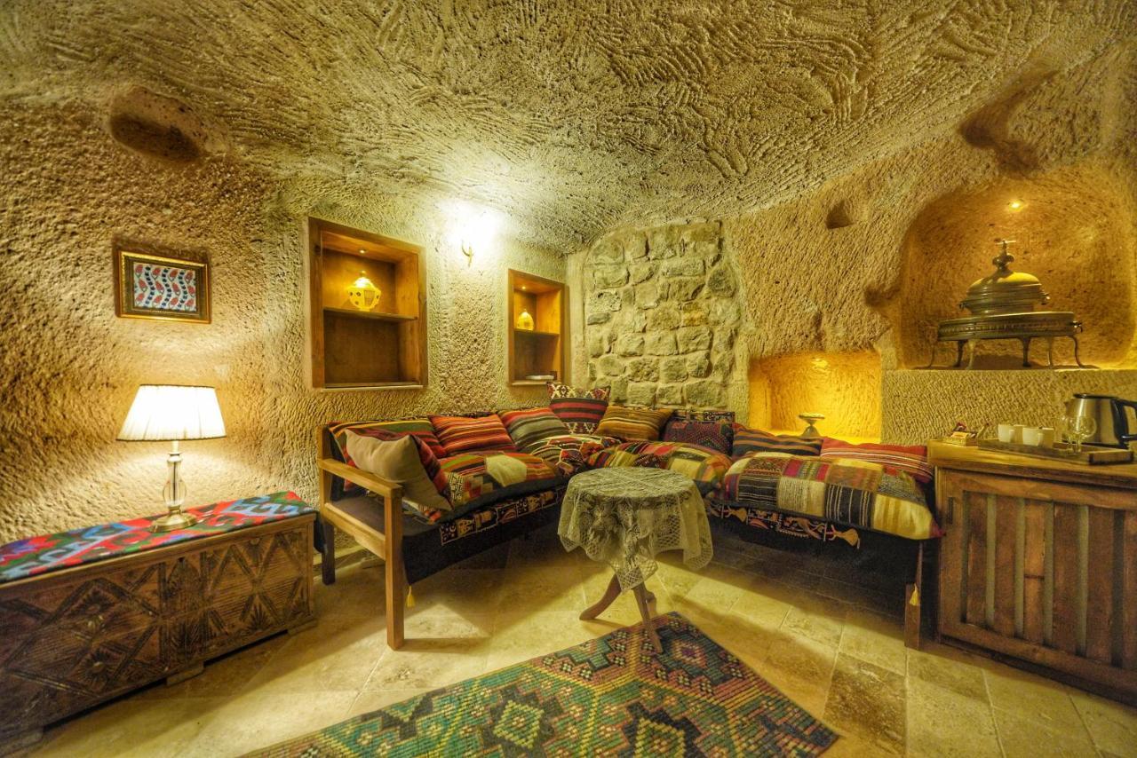 Hotel Takaev Cave House Uchisar Exterior foto